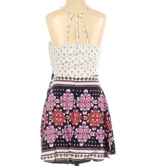 H&M white boho mini halter dress size 8 - Picture 4 of 6